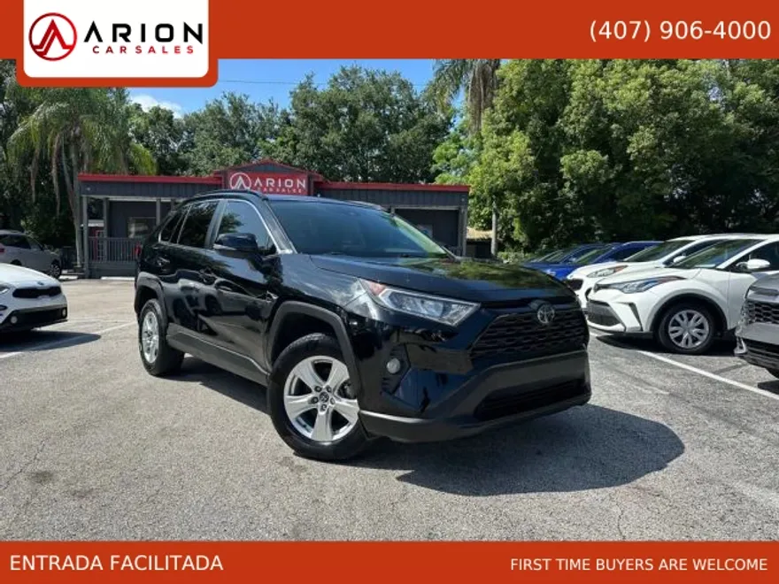 2020 Toyota RAV4 XLE Sport photo 1