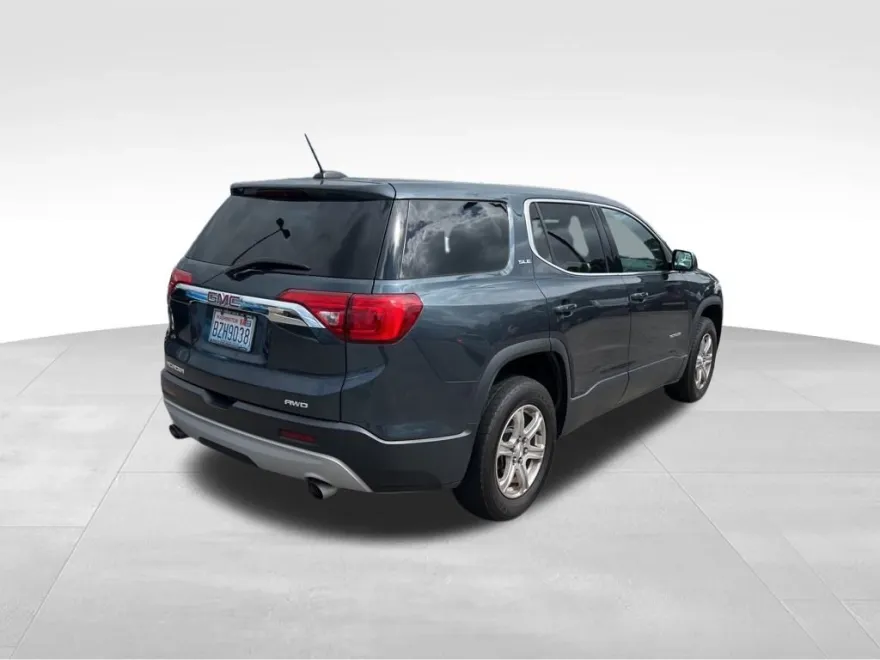 2019 Gmc Acadia SLE photo 1