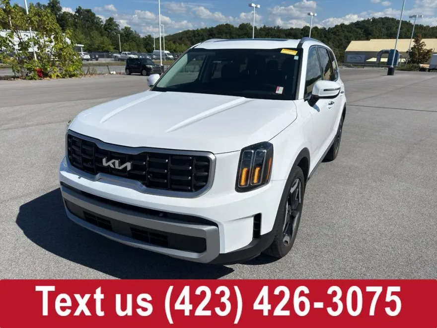 2024 Kia Telluride S photo 1