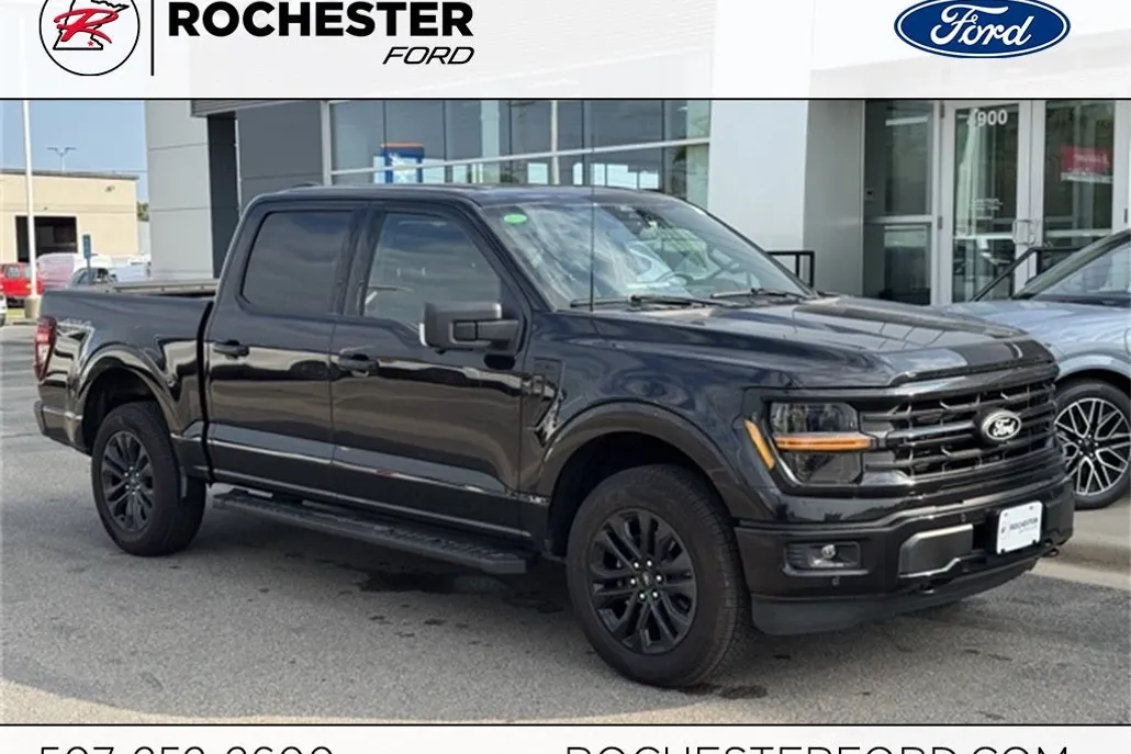 2025 Ford F-150 XLT photo 1