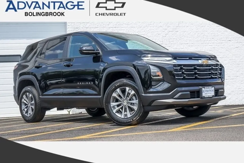 2026 Chevrolet Equinox LT photo 1