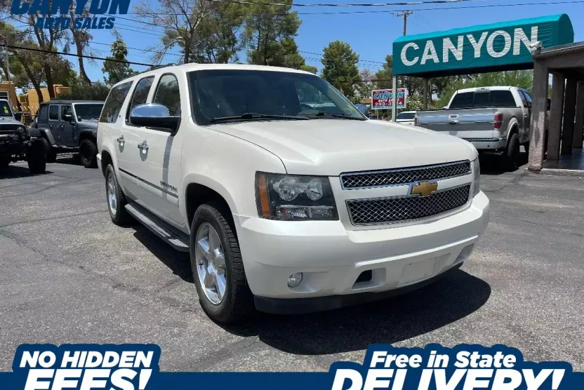2014 Chevrolet Suburban LTZ photo 1