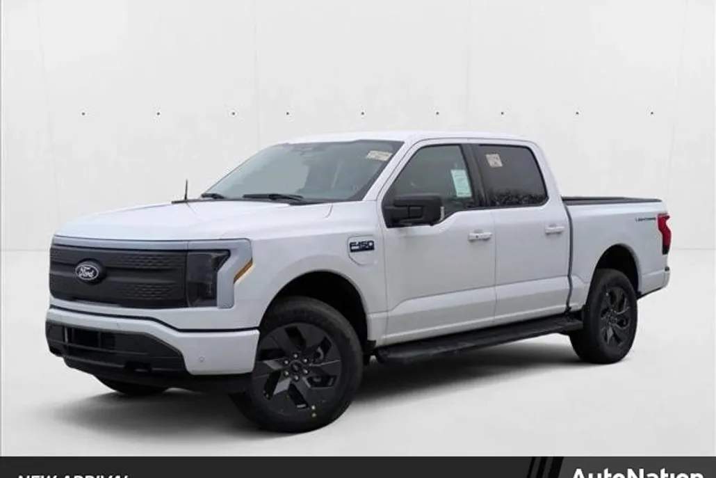 2025 Ford F-150 Lightning photo 1