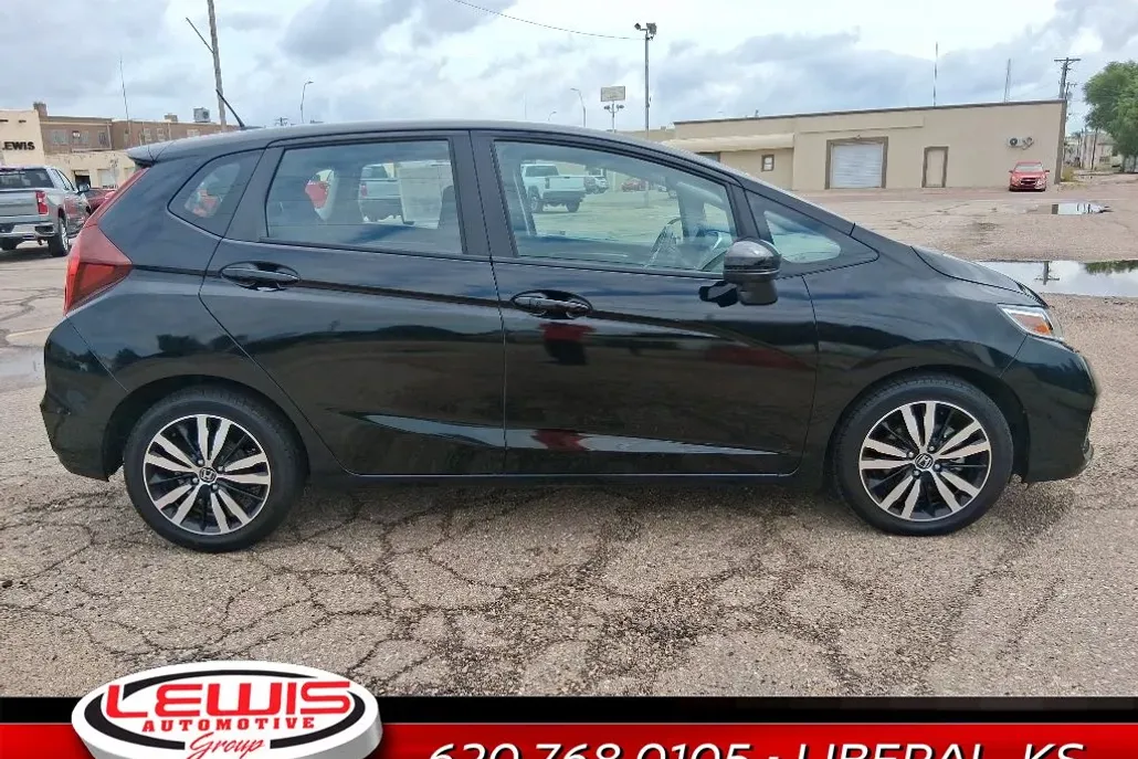 2019 Honda Fit EX photo 1