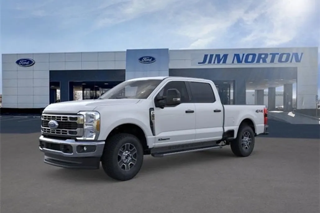 2025 Ford F-250 photo 1
