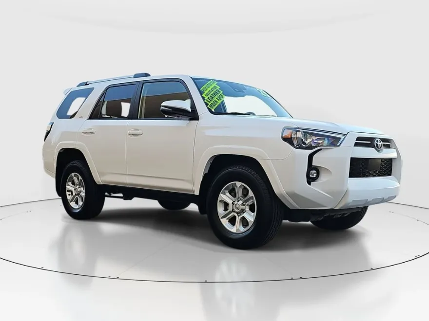 2023 Toyota 4Runner SR5 Premium photo 1