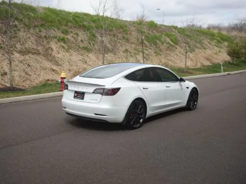 2020 Tesla Model 3 Performance photo 4