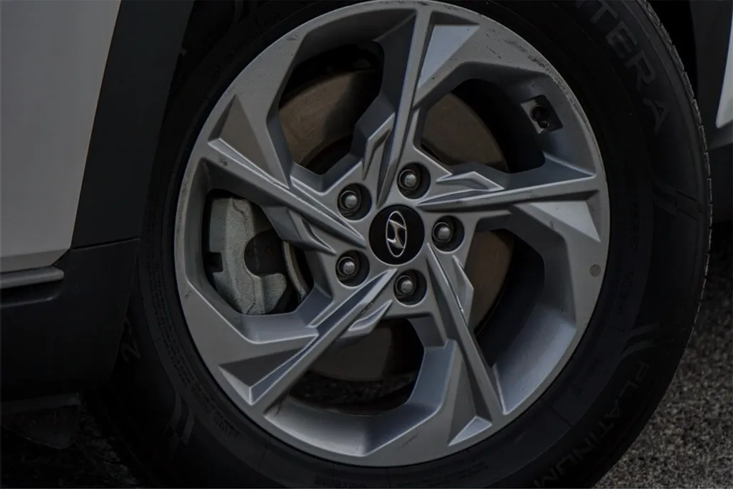 2024 Hyundai Tucson SEL photo 1
