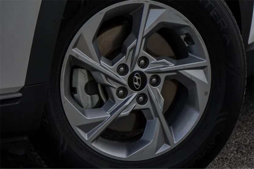 2024 Hyundai Tucson SEL photo 1