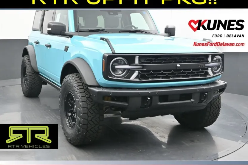 2025 Ford Bronco Badlands photo 1