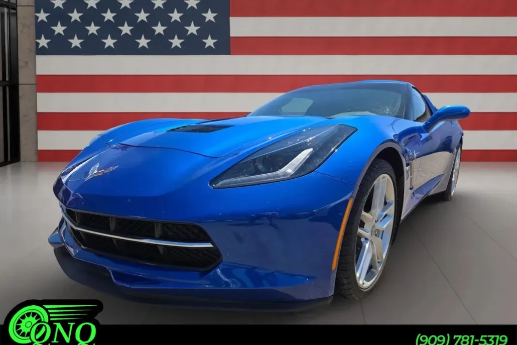 2019 Chevrolet Corvette Stingray 1LT photo 1