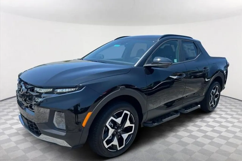 2024 Hyundai Santa Cruz Limited photo 1