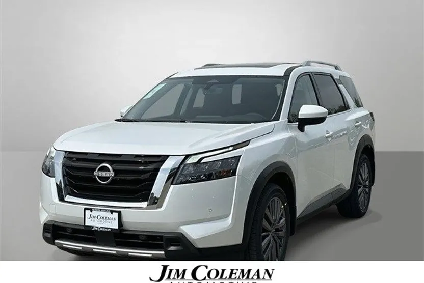 2025 Nissan Pathfinder SL photo 1