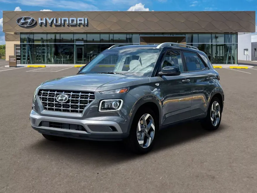 2025 Hyundai Venue Limited photo 1