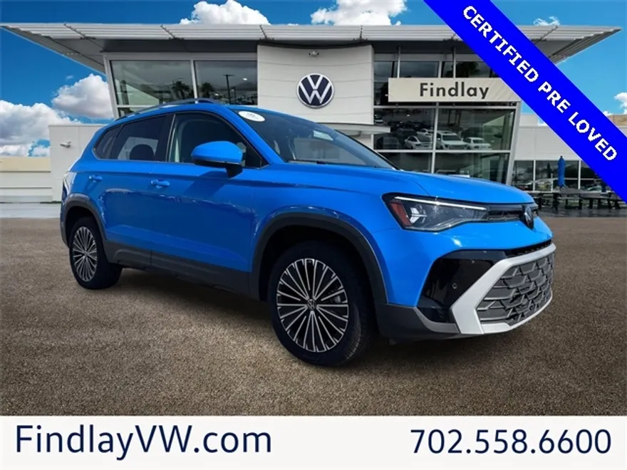 2025 Volkswagen Taos SE photo 1