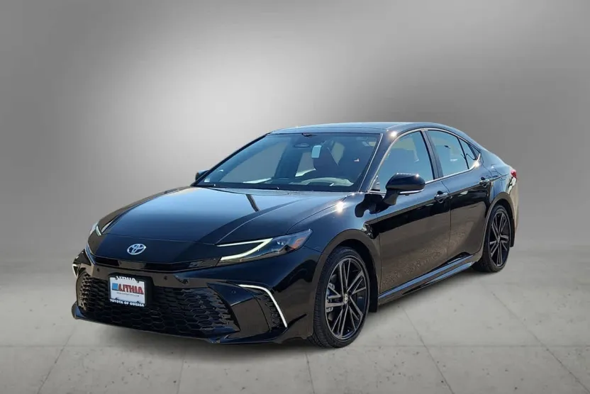 2025 Toyota Camry XSE photo 1
