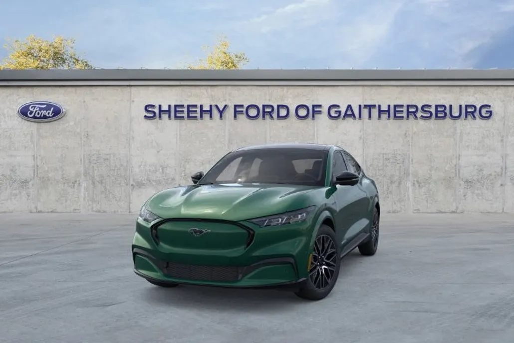 2025 Ford Mustang Mach-E Premium photo 1