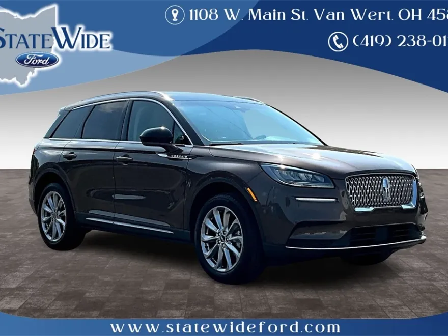 2022 Lincoln Corsair Standard photo 1