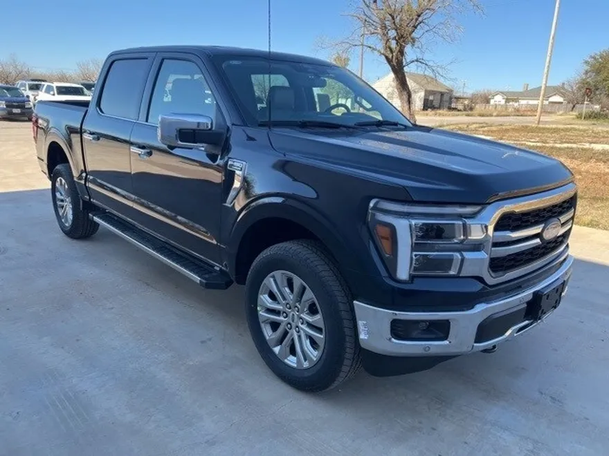 2025 Ford F-150 Lariat photo 1