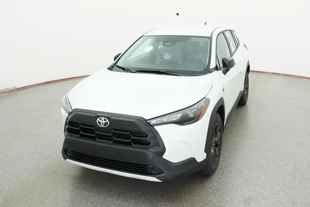 2026 Toyota Corolla Cross L photo 1