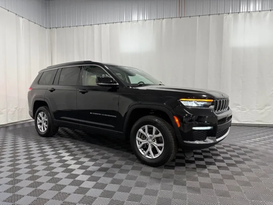 2022 Jeep Grand Cherokee Limited photo 1