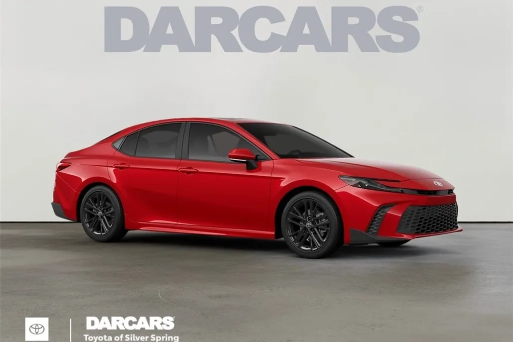 2026 Toyota Camry SE photo 1