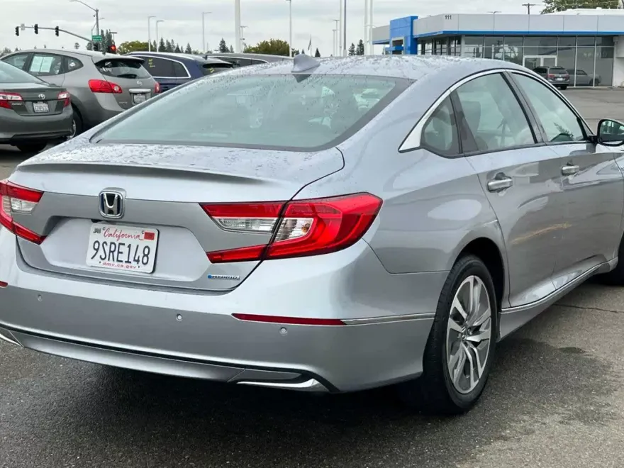 2022 Honda Accord Hybrid EX-L photo 1