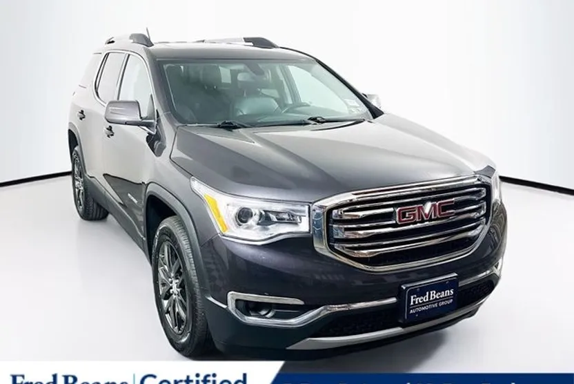 2017 Gmc Acadia SLT photo 1