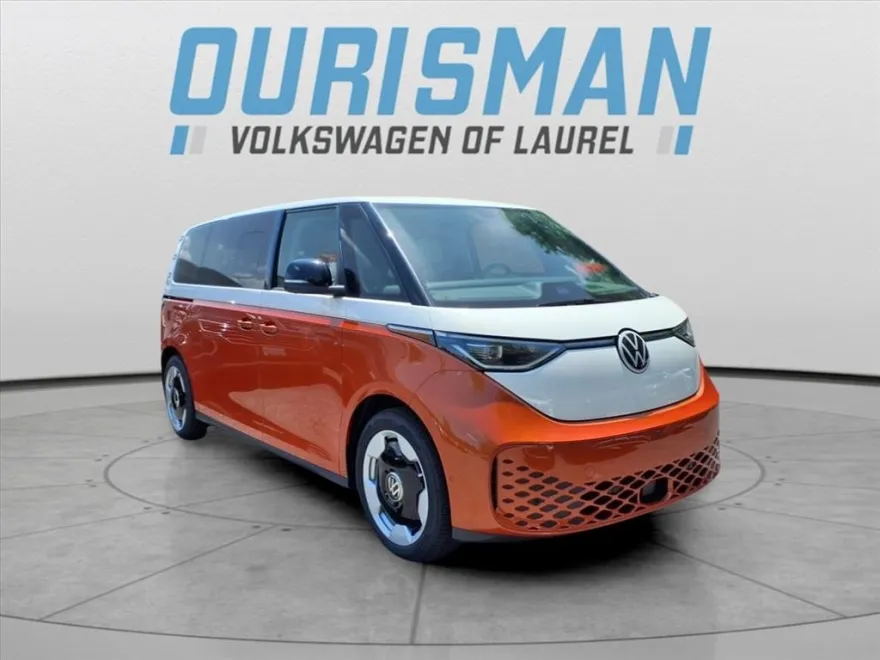 2025 Volkswagen ID. Buzz Pro Plus photo 1