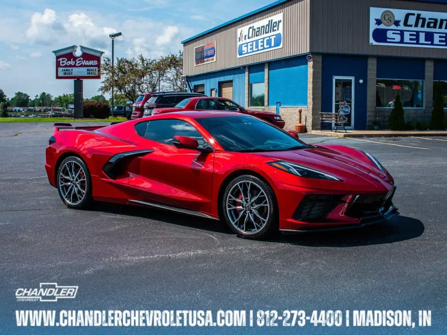2024 Chevrolet Corvette Stingray 2LT photo 1