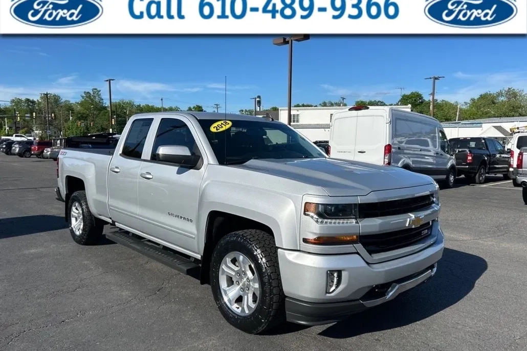 2018 Chevrolet Silverado 1500 LT2 photo 1