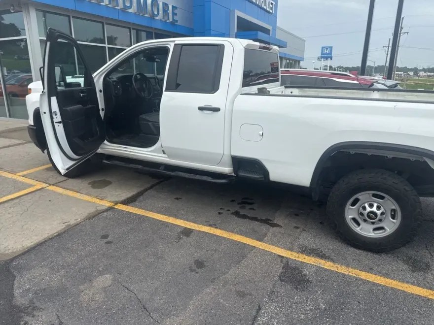 2024 Chevrolet Silverado 2500HD Work Truck photo 1