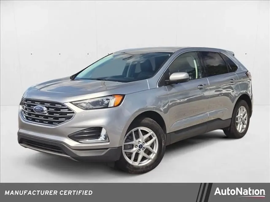 2022 Ford Edge SEL photo 1
