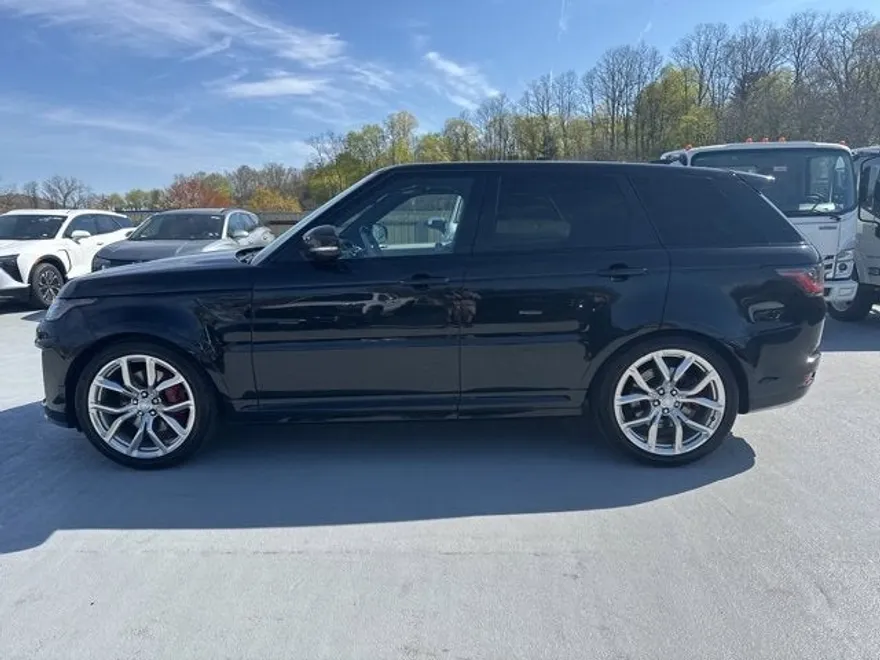 2019 Land Rover Range Rover Sport SVR photo 1