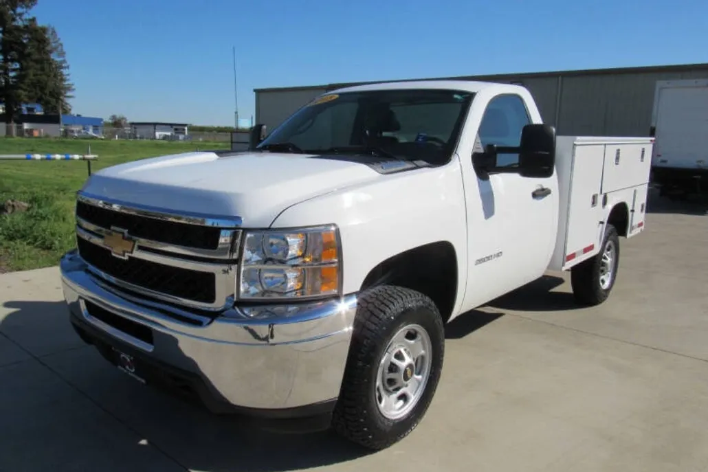 2013 Chevrolet Silverado Work Truck Base photo 1