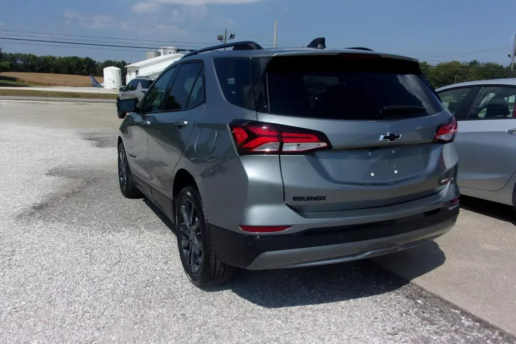 2024 Chevrolet Equinox RS photo 1