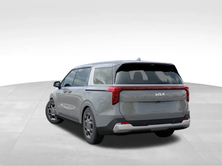 2026 Kia Carnival EX photo 1