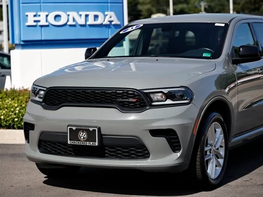 2023 Dodge Durango GT photo 1