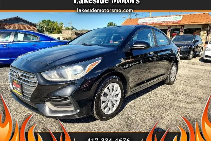2019 Hyundai Accent SEL photo 1