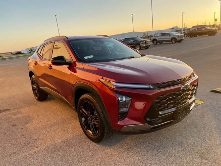 2024 Chevrolet Trax ACTIV photo 1
