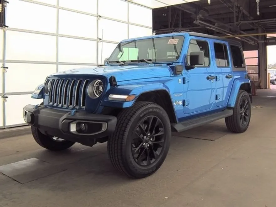 2022 Jeep Wrangler Unlimited Sahara 4xe photo 1