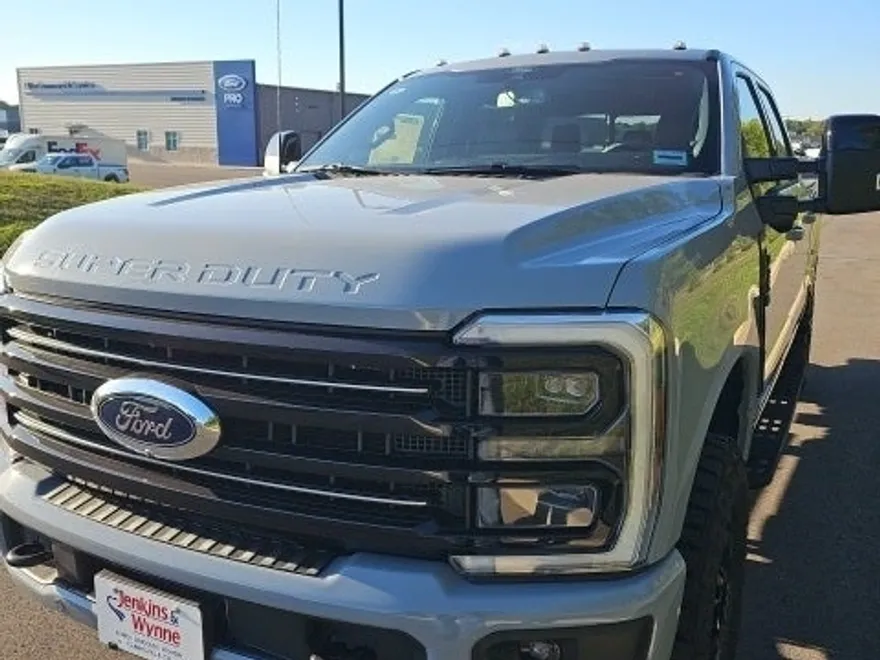 2026 Ford F-250 photo 1