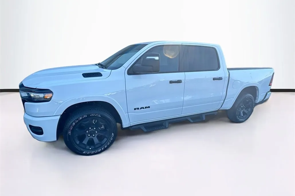 2025 Ram 1500 Big Horn photo 1