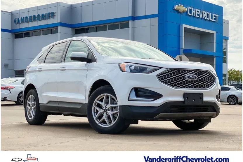 2024 Ford Edge SEL photo 1