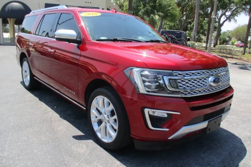 2018 Ford Expedition MAX Platinum photo 1