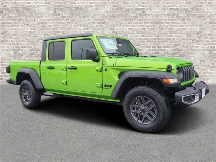 2025 Jeep Gladiator Sport photo 1