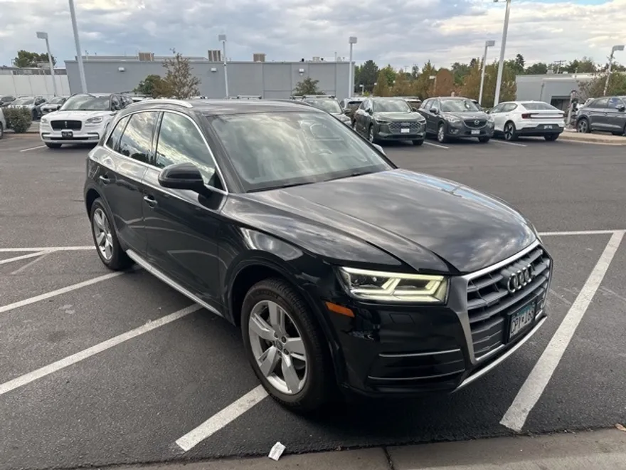 2019 Audi Q5 2.0T Premium Plus photo 1