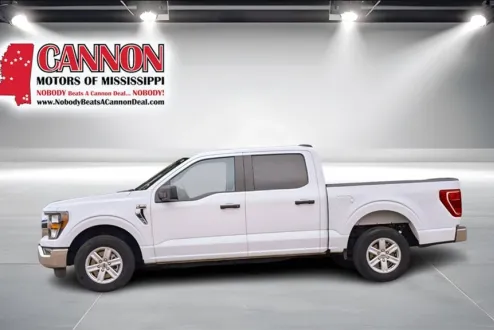 2023 Ford F-150 XL photo 2