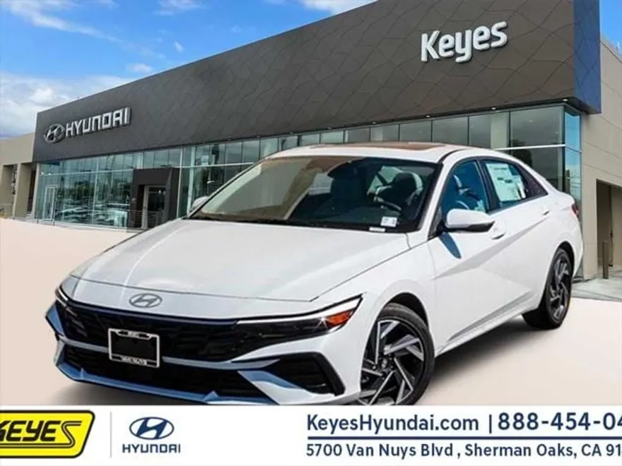 2025 Hyundai Elantra Limited photo 1