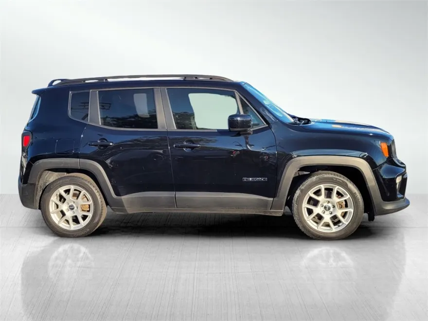 2019 Jeep Renegade Latitude North Edition photo 1